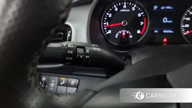 Kia Stonic 2020 Серый из Кореи, фото 6