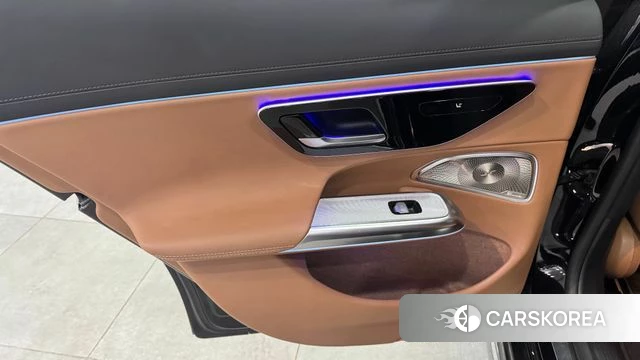 Mercedes-Benz E-Class W214 2024 Черный из Кореи, фото 6