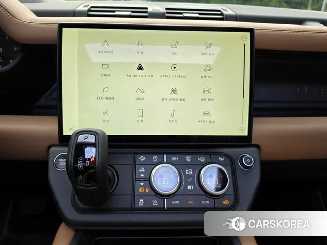 Land Rover Defender (L663) 2026 Черный из Кореи, фото 6