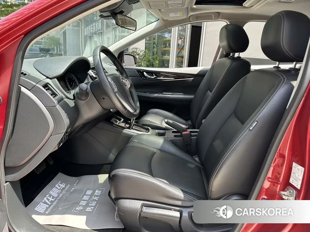 Nissan TIIDA 2021 Красный из Китая, фото 6