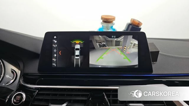 BMW 5 Series (G30) 2018 Серый из Кореи, фото 6