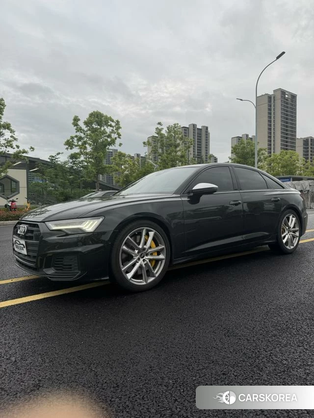 Audi S6 2022 Черный из Китая, фото 6