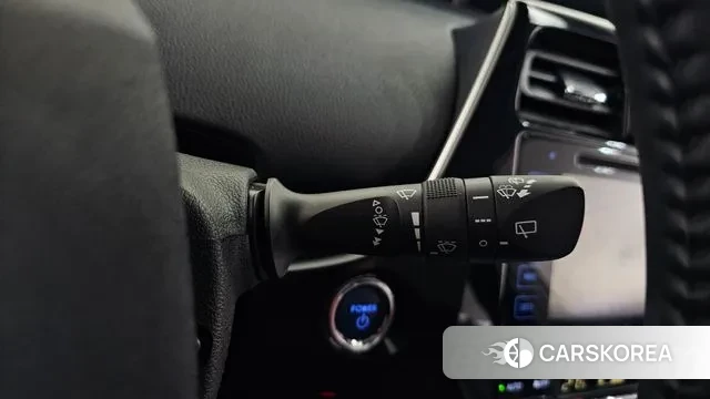 Toyota Prius 4th Generation 2018 Белый из Кореи, фото 6