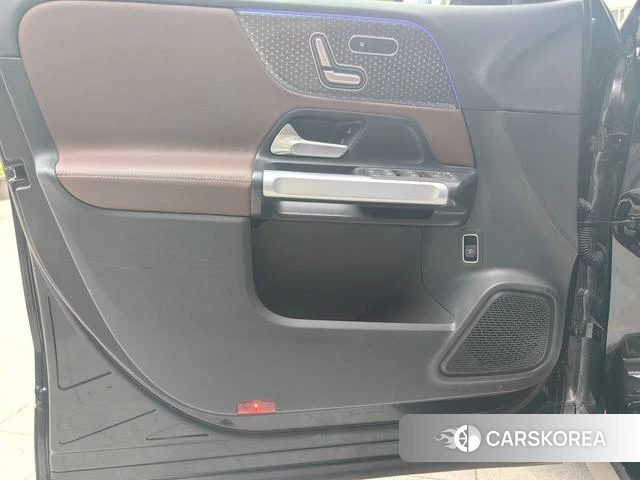 Mercedes-Benz GLB 2025 Черный из Китая, фото 6