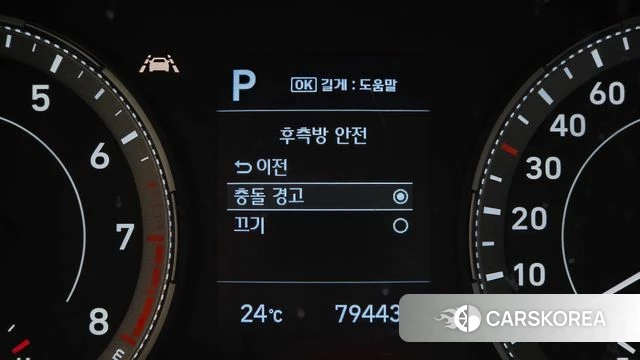 Hyundai Venue 2021 Серебристо-серый из Кореи, фото 6