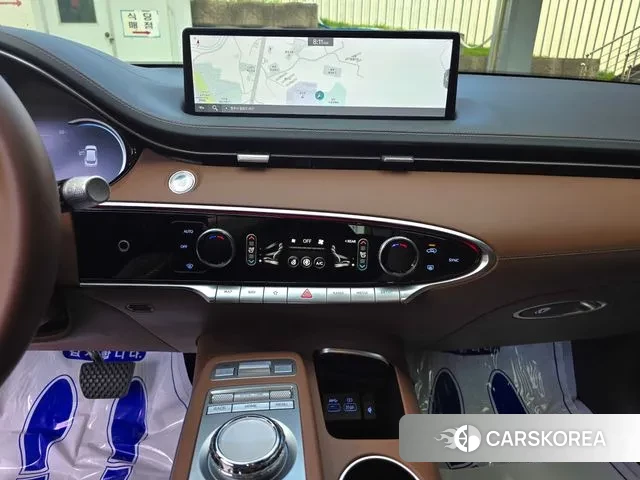 Genesis GV70 2023 Белый из Кореи, фото 6