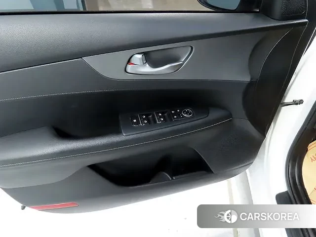 Kia Come New K3 2018 Белый из Кореи, фото 6