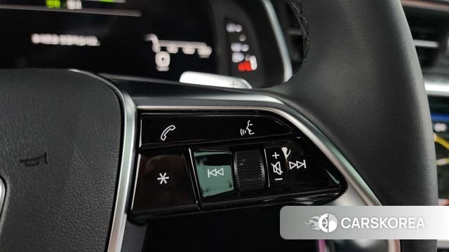 Audi A6 (C8) 2023 Белый из Кореи, фото 6