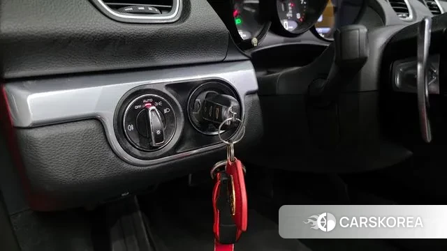 Porsche 718 Boxster 2019 Красный из Кореи, фото 6