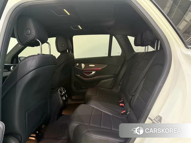 Mercedes-Benz GLC 2021 Белый из Китая, фото 6