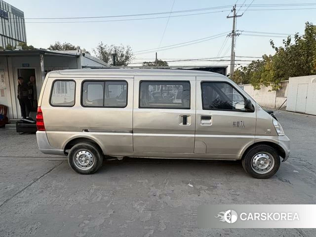 Wuling Automobile Wuling Rongguang 2018 Серебристо-серый из Китая, фото 6