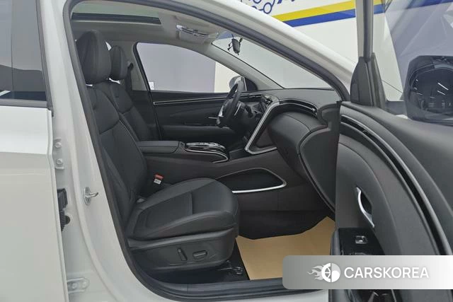 Hyundai Tucson 2023 Белый из Китая, фото 6