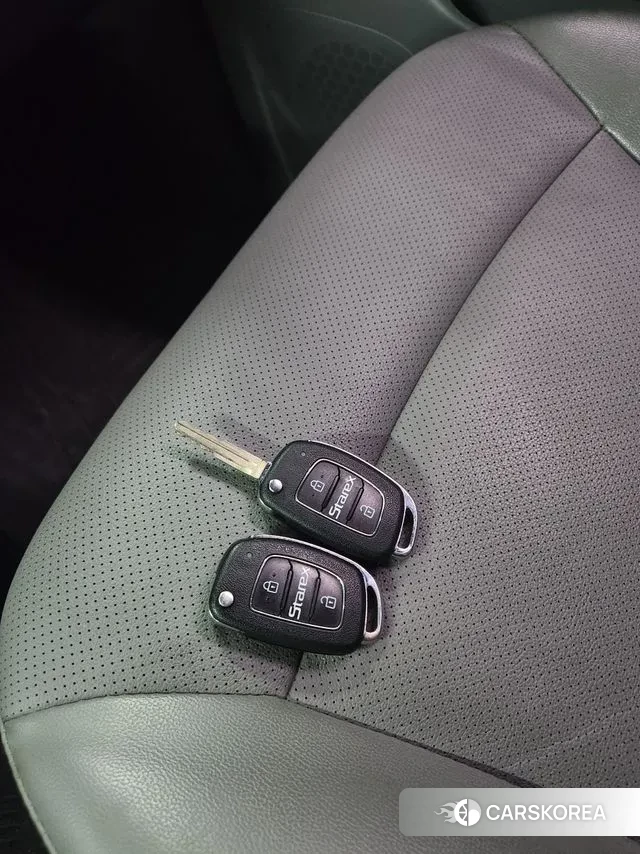 Hyundai The New Grand Starex 2020 Серебряный из Кореи, фото 6
