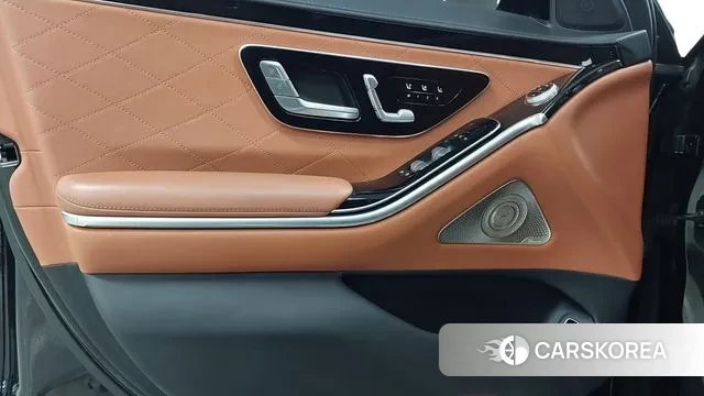 Mercedes-Benz S-Class W223 2021 Черный из Кореи, фото 6