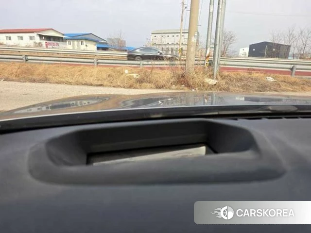 BMW 5 Series (G30) 2018 Серебристо-серый из Кореи, фото 6