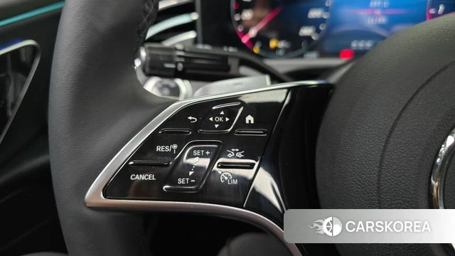 Mercedes-Benz E-Class W214 2025 Черный из Кореи, фото 6