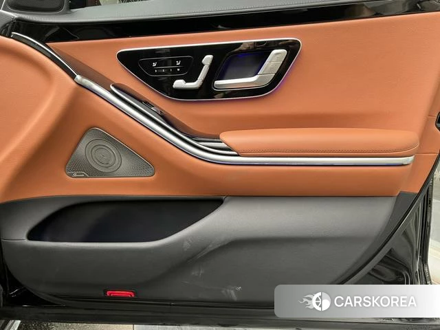 Mercedes-Benz S-class 2021 Черный из Китая, фото 6