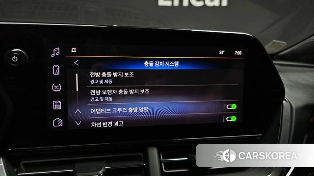 Chevrolet (GM Daewoo) Trax Crossover 2023 Серебристо-серый из Кореи, фото 6
