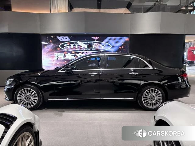 Mercedes-Benz E-class 2022 Черный из Китая, фото 6