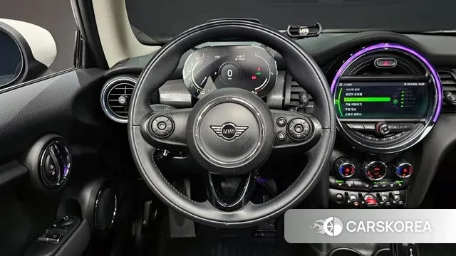 Mini Cooper 2021 Черный из Кореи, фото 6