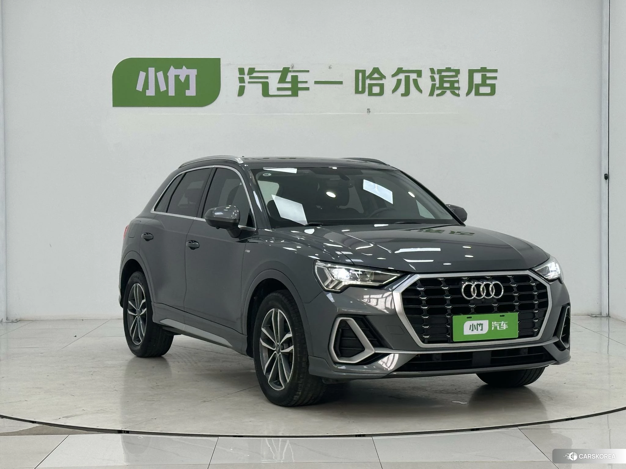 Audi Q3 2022 Темно-серый из Китая, фото 6