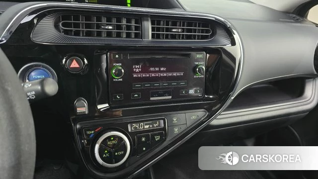 Toyota Prius C 2018 Серый из Кореи, фото 6