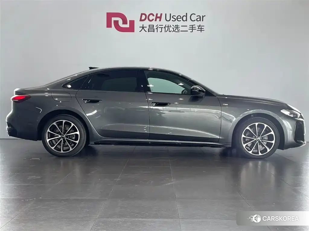 Audi A5L 2025 Silver/gray из Китая, фото 6