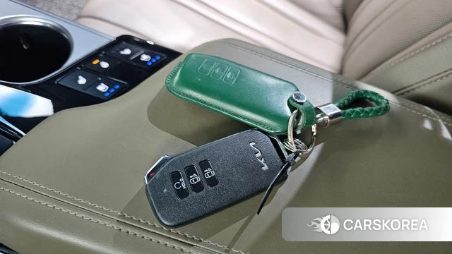 Kia K8 Hybrid 2022 Темно-зеленый из Кореи, фото 6