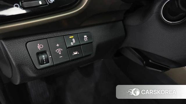 Kia Stonic 2019 Белый из Кореи, фото 6