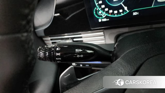 Hyundai The New Grandeur IG Hybrid 2022 Серебристо-серый из Кореи, фото 6