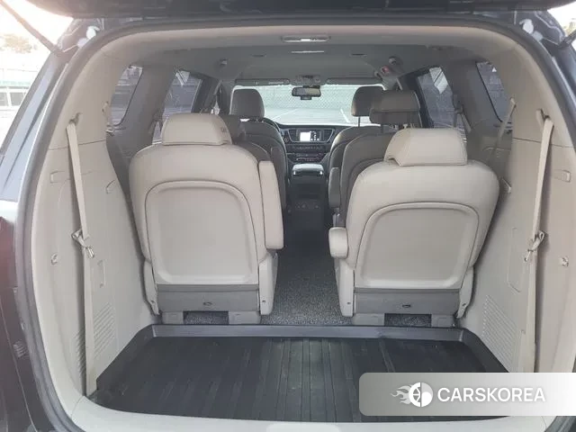 Kia The New Carnival 2018 Серый из Кореи, фото 6