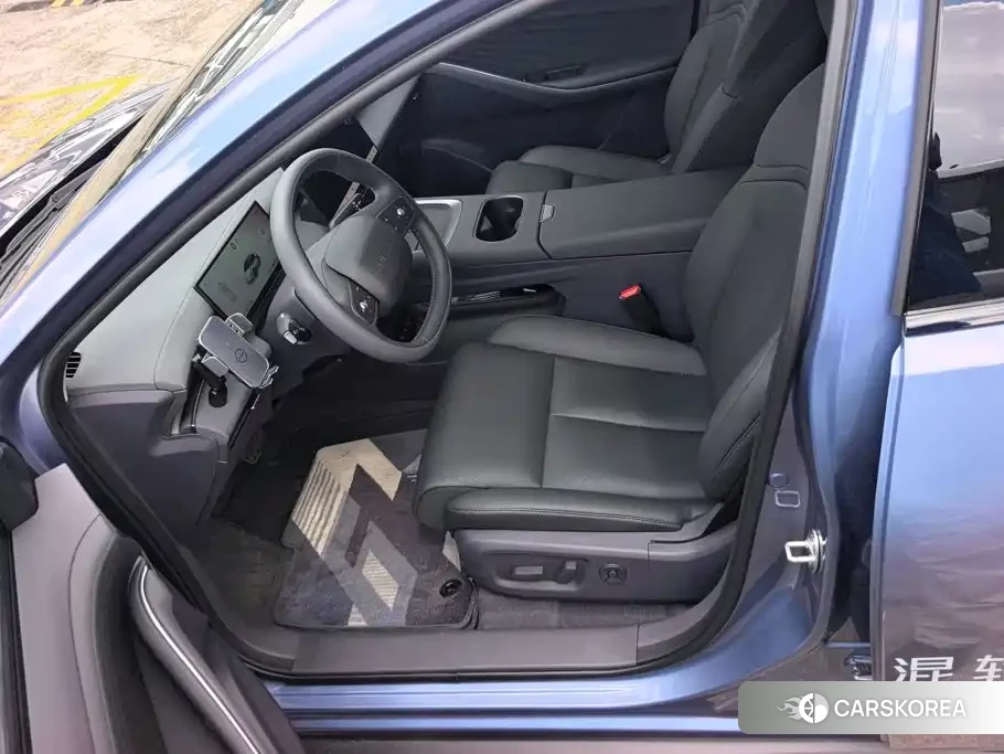 Nissan N6 2025 Red/purple из Китая, фото 6