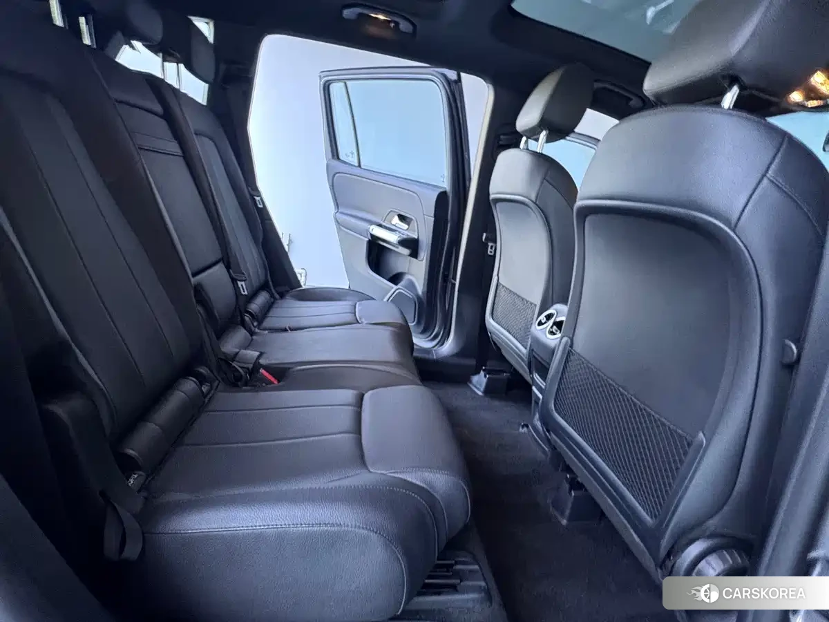 Mercedes-Benz GLB 2021 Silver/gray из Китая, фото 6