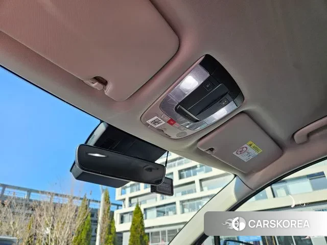 Kia Sportage 5th Generation Hybrid 2023 Белый из Кореи, фото 6