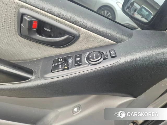 Hyundai The New Grand Starex 2019 Серебристо-серый из Кореи, фото 6