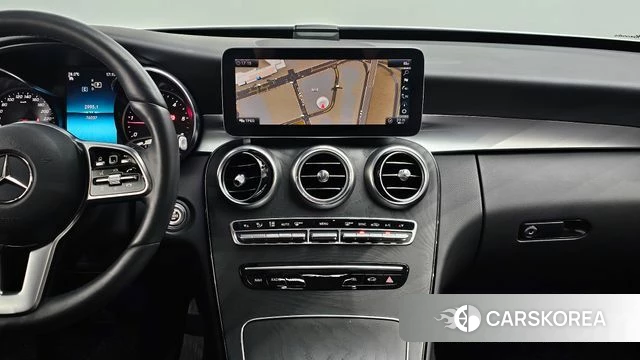 Mercedes-Benz C-Class W205 2019 Белый из Кореи, фото 6
