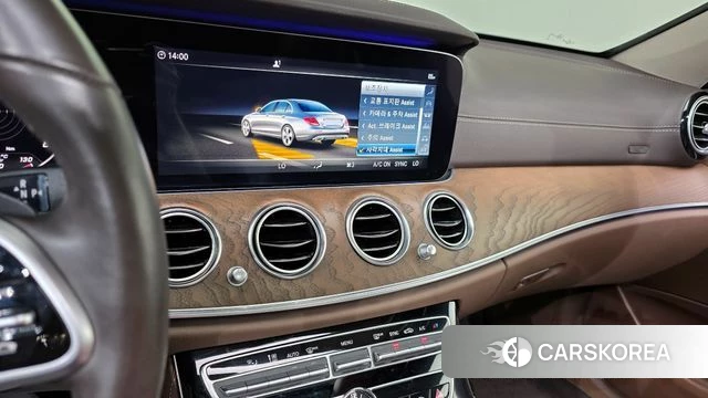 Mercedes-Benz E-Class W213 2019 Белый из Кореи, фото 6