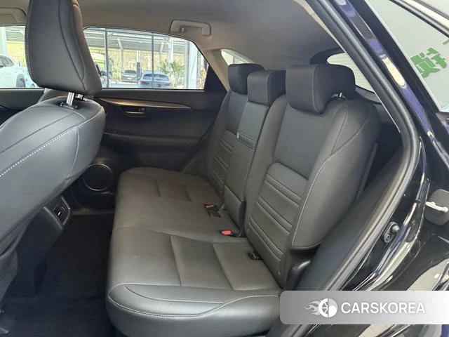 Lexus NX 2021 Черный из Китая, фото 6