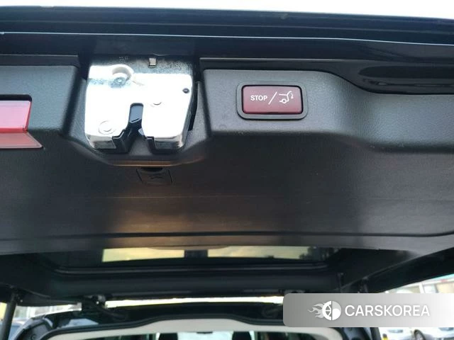 Mercedes-Benz V-class 2023 Черный из Китая, фото 6