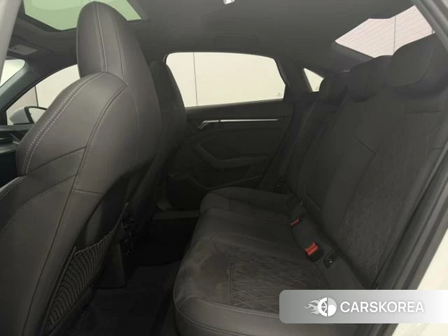 Audi A3 2022 Белый из Китая, фото 6