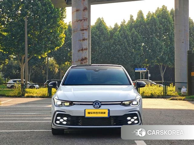 Volkswagen Golf GTI 2022 Белый из Китая, фото 6