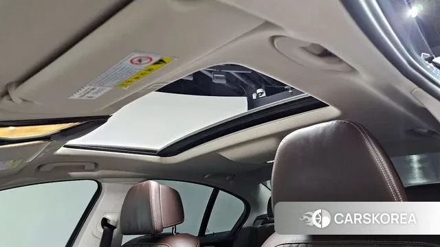 BMW 5 Series (G30) 2019 Серый из Кореи, фото 6