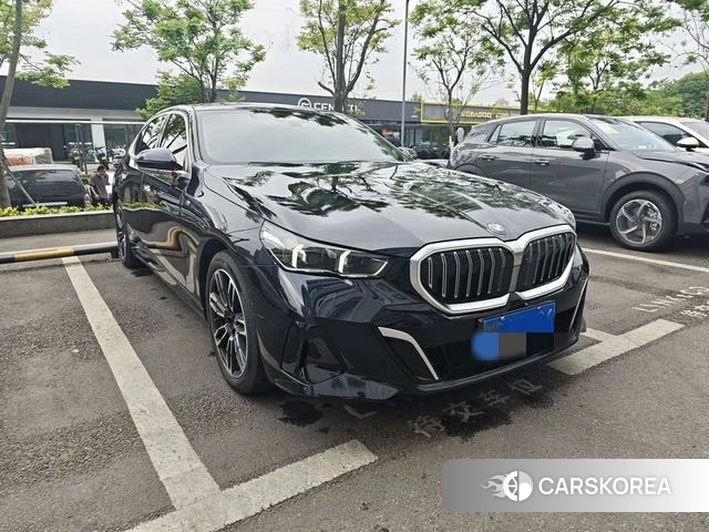 BMW 5 series 2024 Черный из Китая, фото 6
