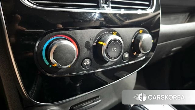 Renault Korea (Samsung) Clio 2019 Серый из Кореи, фото 6