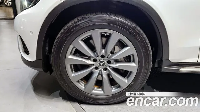 Mercedes-Benz GLC-Class X253 2018 Белый из Кореи, фото 6