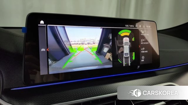 BMW 6 Series GT (G32) 2023 Серебристо-серый из Кореи, фото 6