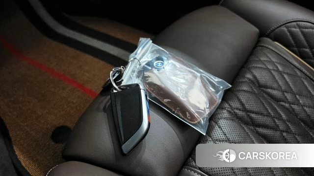 BMW 7 Series (G11) 2019 Черный из Кореи, фото 6