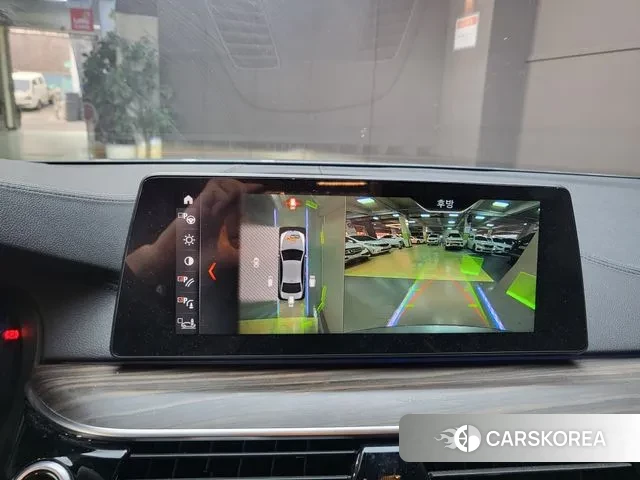 BMW 5 Series (G30) 2018 Серебристо-серый из Кореи, фото 6