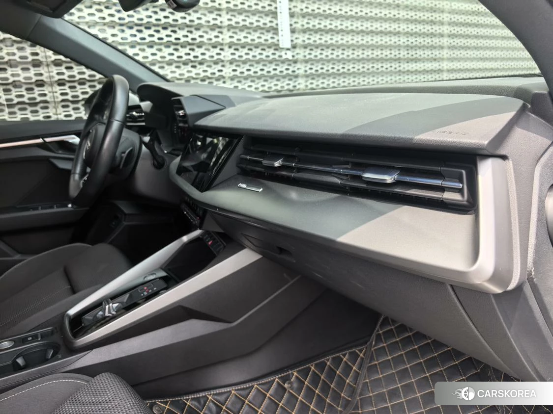 Audi A3 2021 Белый из Китая, фото 6