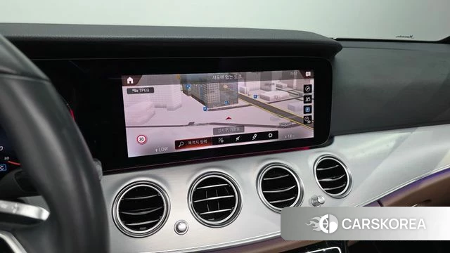 Mercedes-Benz E-Class W213 2021 Белый из Кореи, фото 6